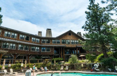 Winthrop Resort | Explore Sun Mountain Lodge: Oceanfront Retreat with Spa
