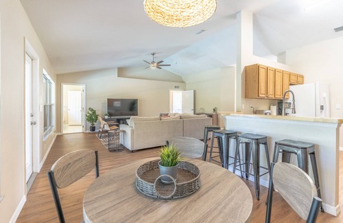 Diplomat House | Enjoy Sun N Fun: Heated Pool, Game Room & Ocean Views