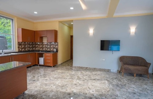 Kigamboni Hotel | Discover Sun N Sand Beach Resort with Pool and Spa Access