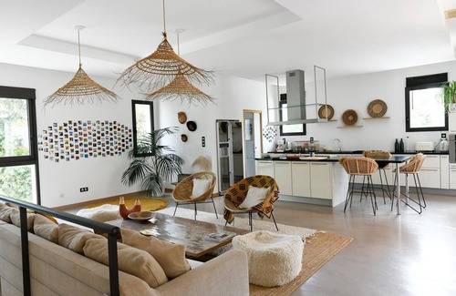 Aubais Villa | Relax in a Heated Pool with Ocean Views and Spa Amenities