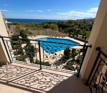 Byala Apartment | Relax at Sun Residence - Byala SP Apartments with Ocean Views