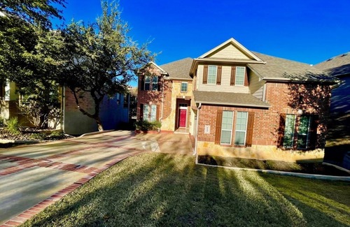 Wetmore House | Top-Rated Retreat at Setting Moon with Spa & Hot Tub
