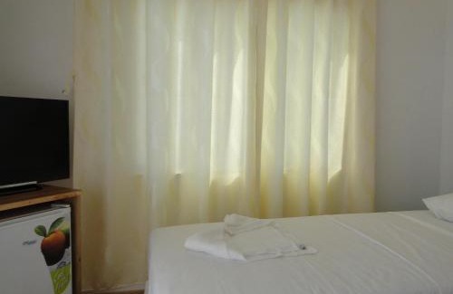 Maafushi House | Welcoming Sun Shine View: Family-Friendly with Breakfast