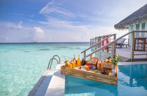 Rinbudhoo Resort | Experience Sun Siyam Iru Veli: 5-Star All-Inclusive Escape