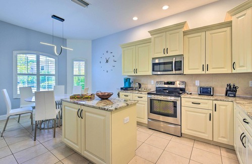 Bee Ridge House | Delightful Sarasota Oasis with Pool, Hot Tub & Ocean Views