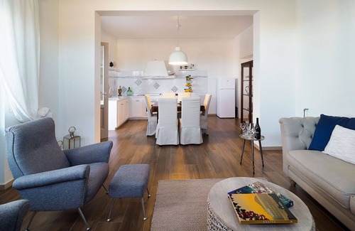 Trapani Villa | Sun Stone Villa with garden and pool