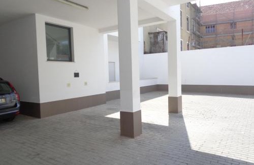 Figueira da Foz Apartment | Sun with Style: Pet-Friendly Oceanfront Retreat Awaits