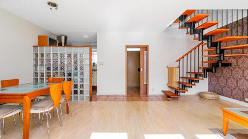 Gdynia Apartment | Kid-Friendly Retreat at Sunapart - 4-Star Comfort Awaits