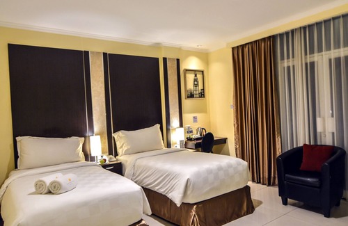 Grogol Utara Hotel | Budget-Friendly Sunbreeze Hotel Senayan with Family Amenities