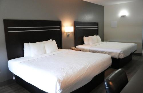 Pleasanton Hotel | Comfortable Sunbridge Inn & Suite for Family Getaways