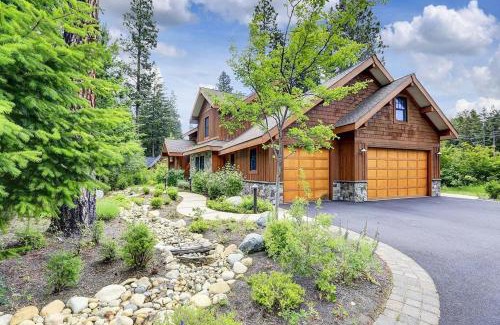 Cle Elum House | Family-Friendly Fun at Suncadia: Pool & Hot Tub Awaits!