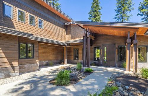 Cle Elum House | Suncadia 6 bdrm luxurious with magnificent golf views