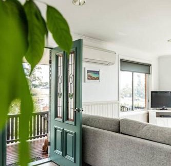 St Helens Apartment | Serene Suncatcher St Helens with Ocean Views & Private Beach