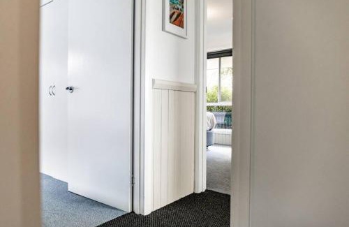 St Helens Apartment | Serene Suncatcher St Helens with Ocean Views & Private Beach