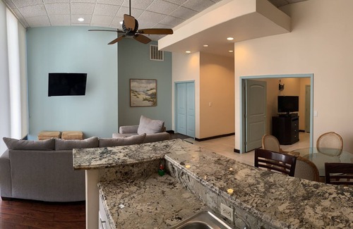 South Padre Island Hotel | Comfortable Stay at Sunchase Inn & Suites with Pool Access