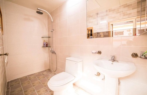 Suncheon House | Eco-Friendly Suncheon Dalbeot Hanok Pension with Breakfast