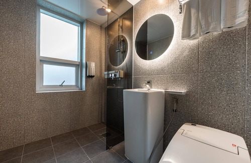 Suncheon Hotel | Eco-Friendly Retreat at Suncheon Hotel THE H - 10/10 Rated