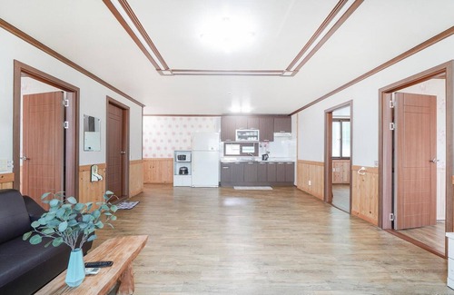 Suncheon House | Family-Friendly Escape at Suncheon Jeonmangjoeungot Pension
