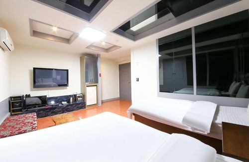 Suncheon Hotel | Eco-Friendly Stay at Suncheon Juliet with Family Amenities