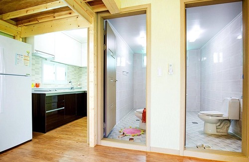 Hadae House | Explore Suncheon Bay Jeongmun Pension: Eco-Friendly Retreat