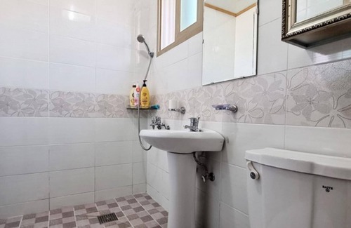 Tarimok House | Suncheon Suncheon Romance Pension
