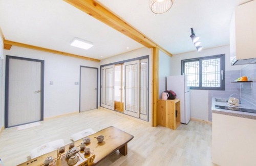 Tarimok House | Discover Suncheonman Sup Pension with Pool & Eco Amenities