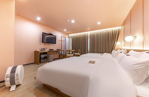 Chorye Hotel | Eco-Friendly Stay at Suncheon Yaja Jorye Branch - 8/10 Rating