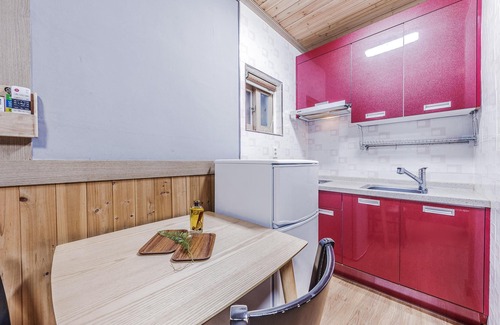 Tarimok House | Family-Friendly Suncheonman Muhan Dojan Pension with Kitchen