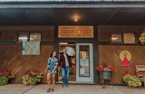 Kananaskis RV Rental | Pet-Friendly Sundance By Basecamp: Family and Breakfast Perks