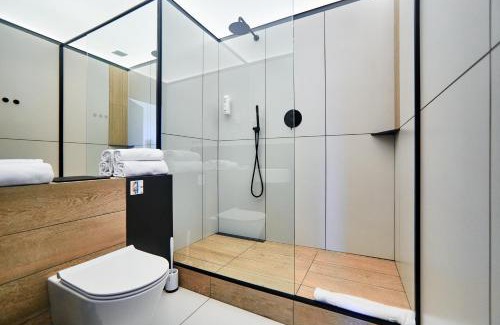 Arcadia Hotel | Discover Sunday Rooms: Pet-Friendly Stay with Breakfast