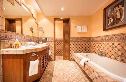 Sundern Hotel | Discover Sunderland Hotel: 4-Star Stay with Spa & Dining