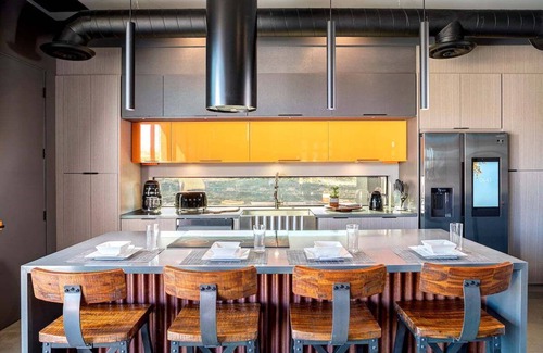 Panorama Heights House | Experience Sundial by Fieldtrip: Hot Tub & Mountain Views