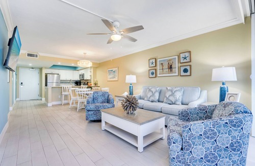 Sanibel Condo | Beachfront Bliss at Sundial of Sanibel B307 with Pool