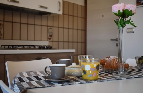 Pradamano Apartment | Family-Friendly Stay at Sundial One, Pradamano