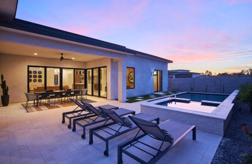 North Scottsdale House | Sundown - 2 Homes w/Private Pools - In Scottsdale