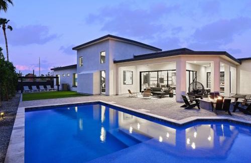 North Scottsdale House | Sundown - 2 Homes w/Private Pools - In Scottsdale