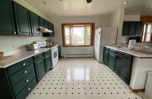 McMillan House | Discover Sundown Lodge: Family-Friendly Retreat in McMillan