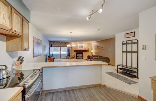 Four O'Clock Condo | Inviting Sundowner II 203: Pool, Spa & Family Friendly Stay