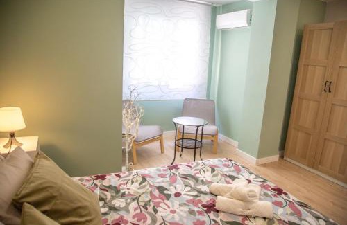 Tarragona Apartment | Oceanfront Sunflower Apartment with Exceptional 10/10 Rating