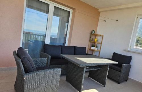 Kastel Sucurac Apartment | Sunflower Apartment