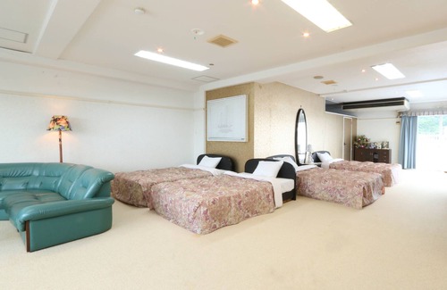 Koniya Hotel | Welcoming Sunflower City Hotel with Family-Friendly Amenities