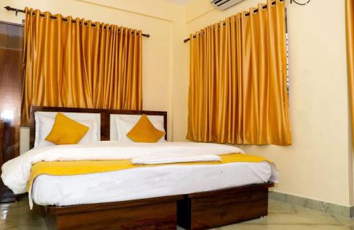 New Town House | Sunflower Inn