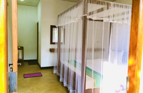 Sigiriya Cottage | Serene Sungreen Cottage Sigiriya with Lake View & Breakfast