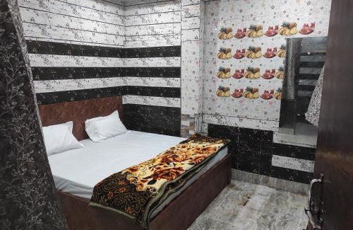 Vrindavan House | Sunil Niwas