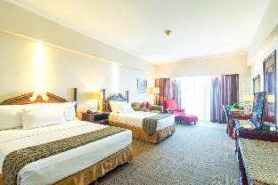 Sunter Hotel | Beautiful Sunlake Waterfront Resort & Convention Awaits You