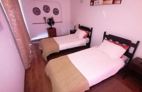 Funchal House | Discover Sunlife Residência T4: Rated 10/10 in Lagos Algarve