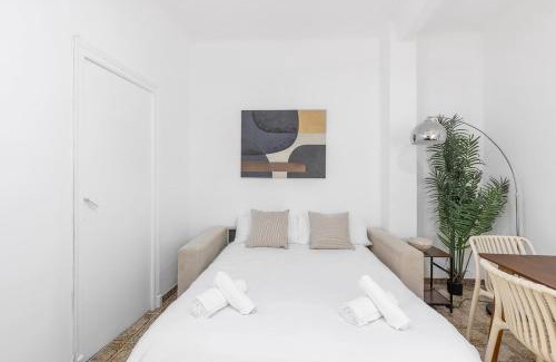 San Anton Apartment | Sunlight Escape in Alicante Old Town