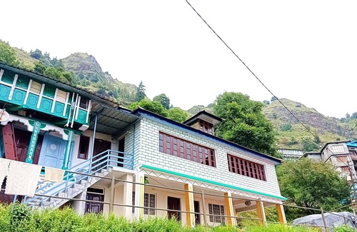 Chakrata House | Tranquil Sunlight HomeStay Amidst Nature's Beauty