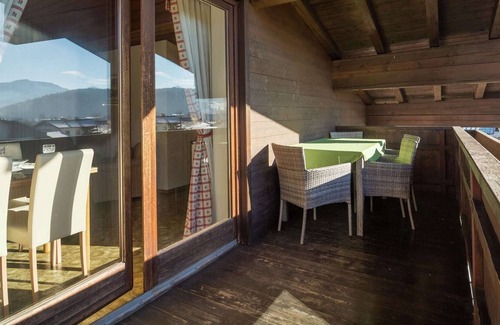 Kirchdorf in Tirol Apartment | Sunlit Apartment near Ski Area in Tyrol