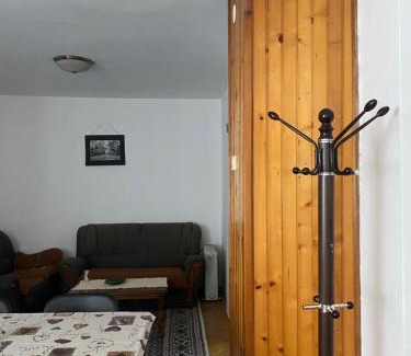 Mejë Apartment | Bright and Inviting Sunlit City Apartment in Gjakova